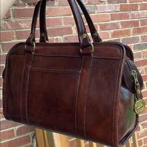 Vintage leather Brahmin hand bag